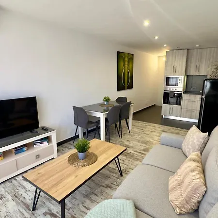 Apartment Puerto Colon Fabuloso Nearby The Harbour *